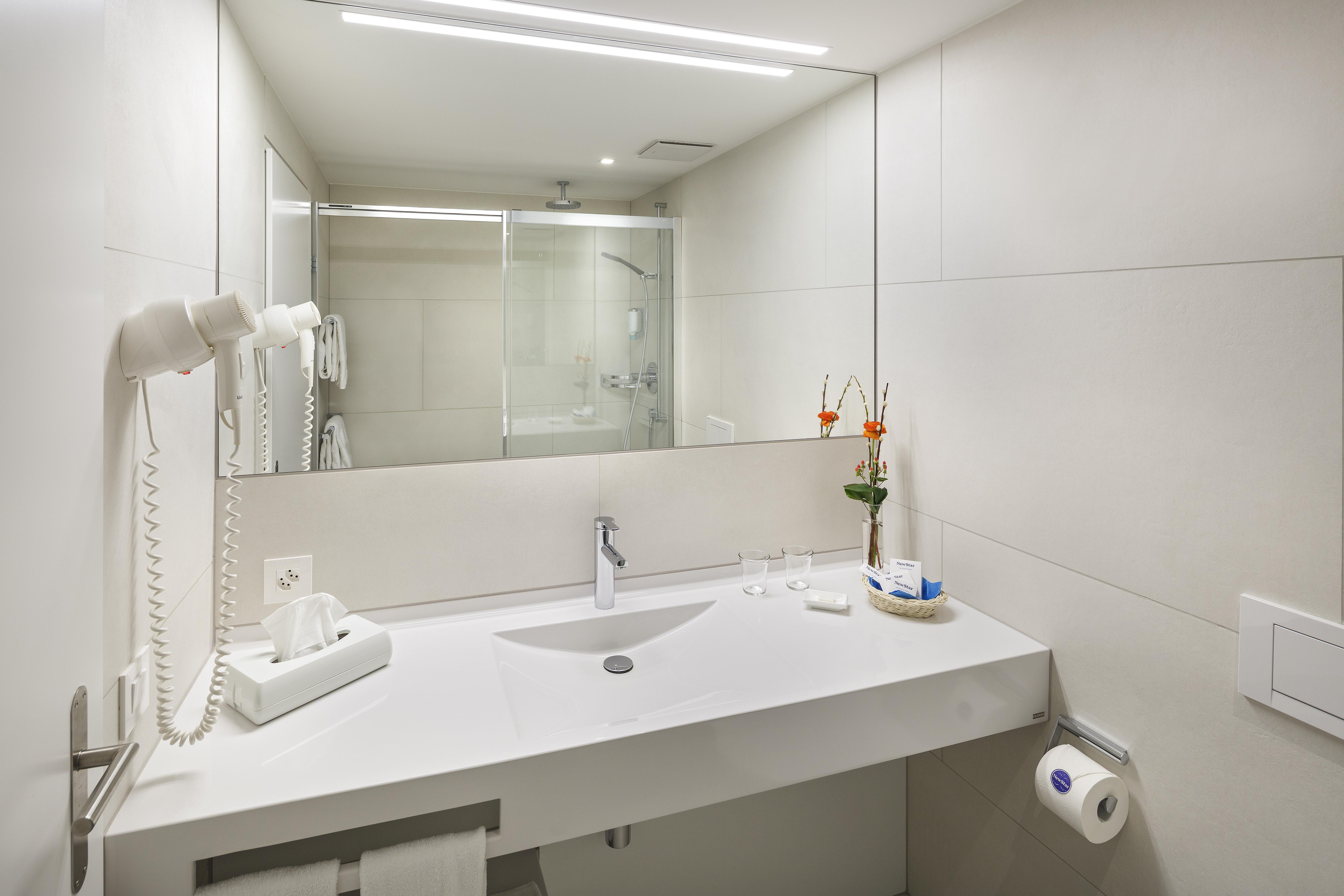 Newstar Hotel Санкт Гален Екстериор снимка